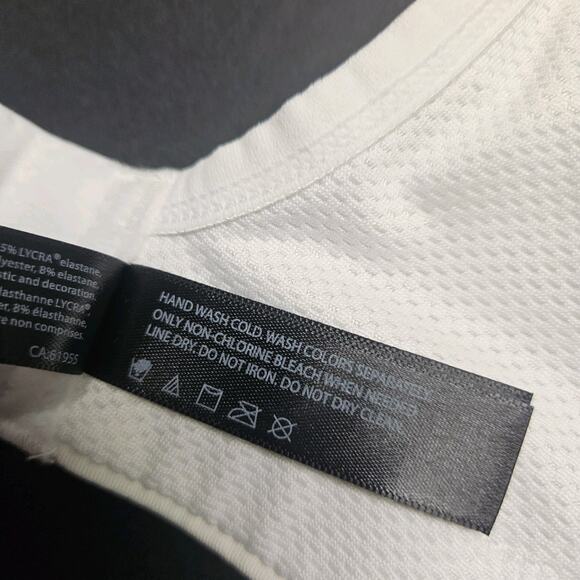 Natori Convertible High Impact Performance UW Sports Bra 731439 White Size 38C - Picture 7 of 8